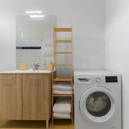 Willa La Maison Des Fleurs - Superbe Maison Sur Les Hauteurs De *