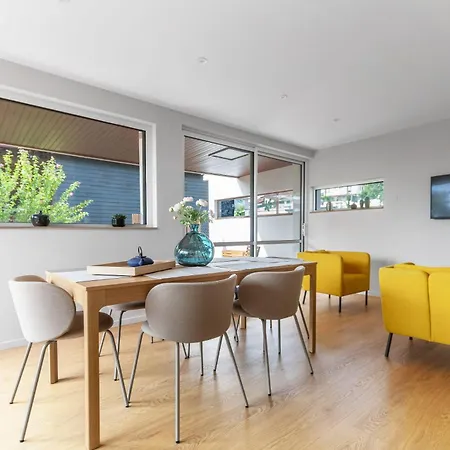 La Maison Des Fleurs - Superbe Maison Sur Les Hauteurs De Clermont-Ferrand