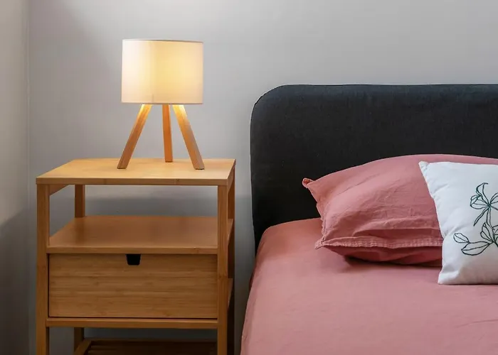 La Maison Des Fleurs - Superbe Maison Sur Les Hauteurs De Willa *