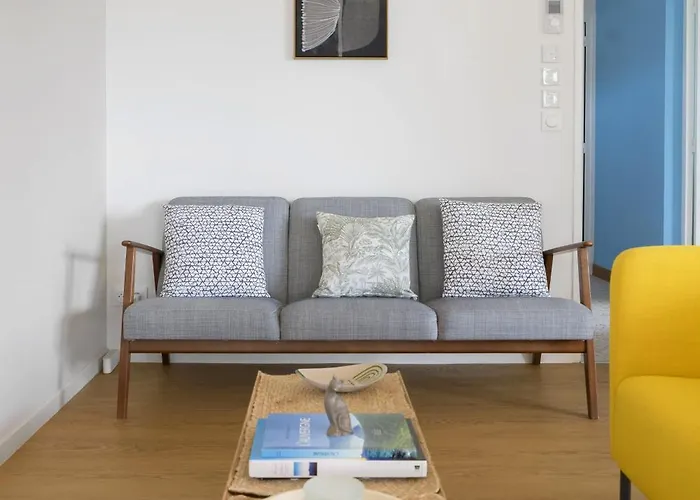 Willa La Maison Des Fleurs - Superbe Maison Sur Les Hauteurs De